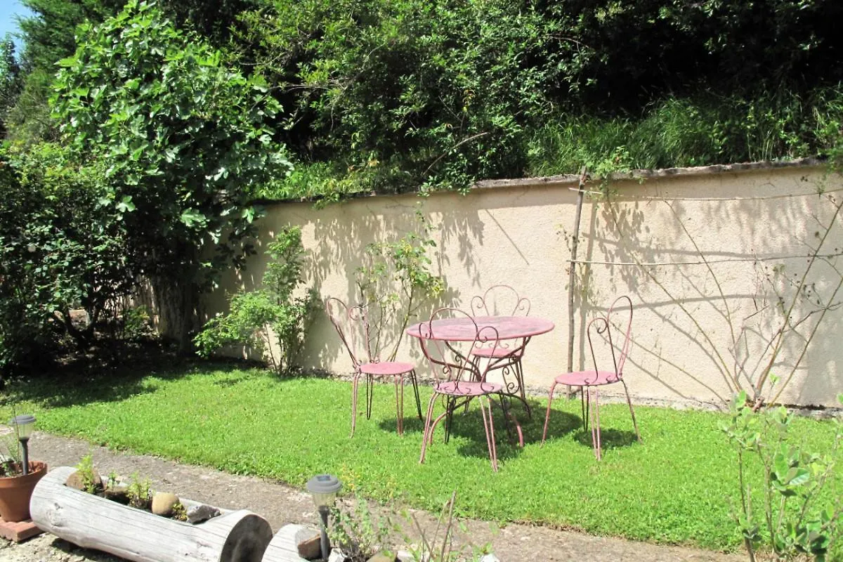 Studio Joubarbe Bagneres-de-Bigorre Apartment